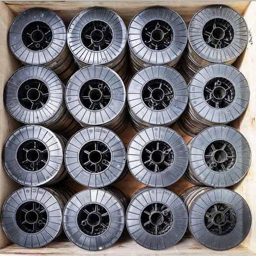 Vad är kallvalsade fjäderremsor av rostfritt stål och varför är de viktiga för olika industrier